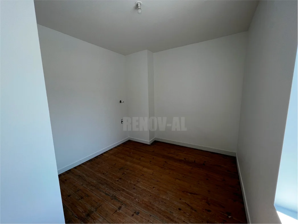 Rénovation murs et plafond chambre après - La Madeleine