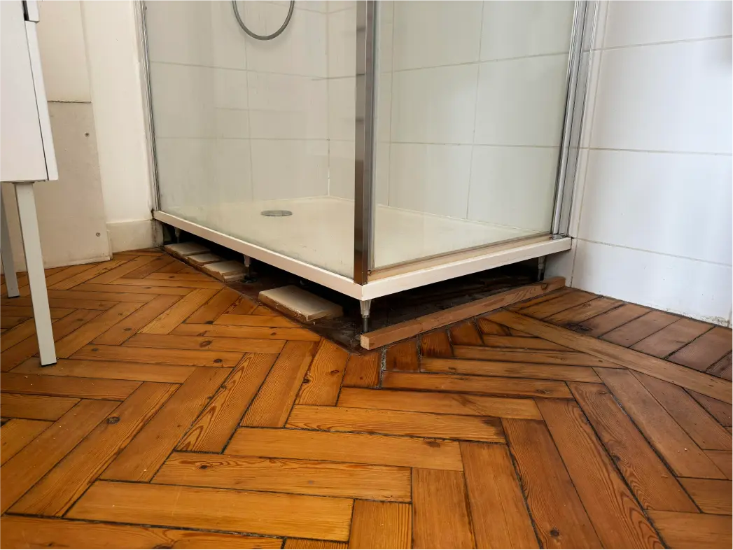 Coffrage receveur de douche après